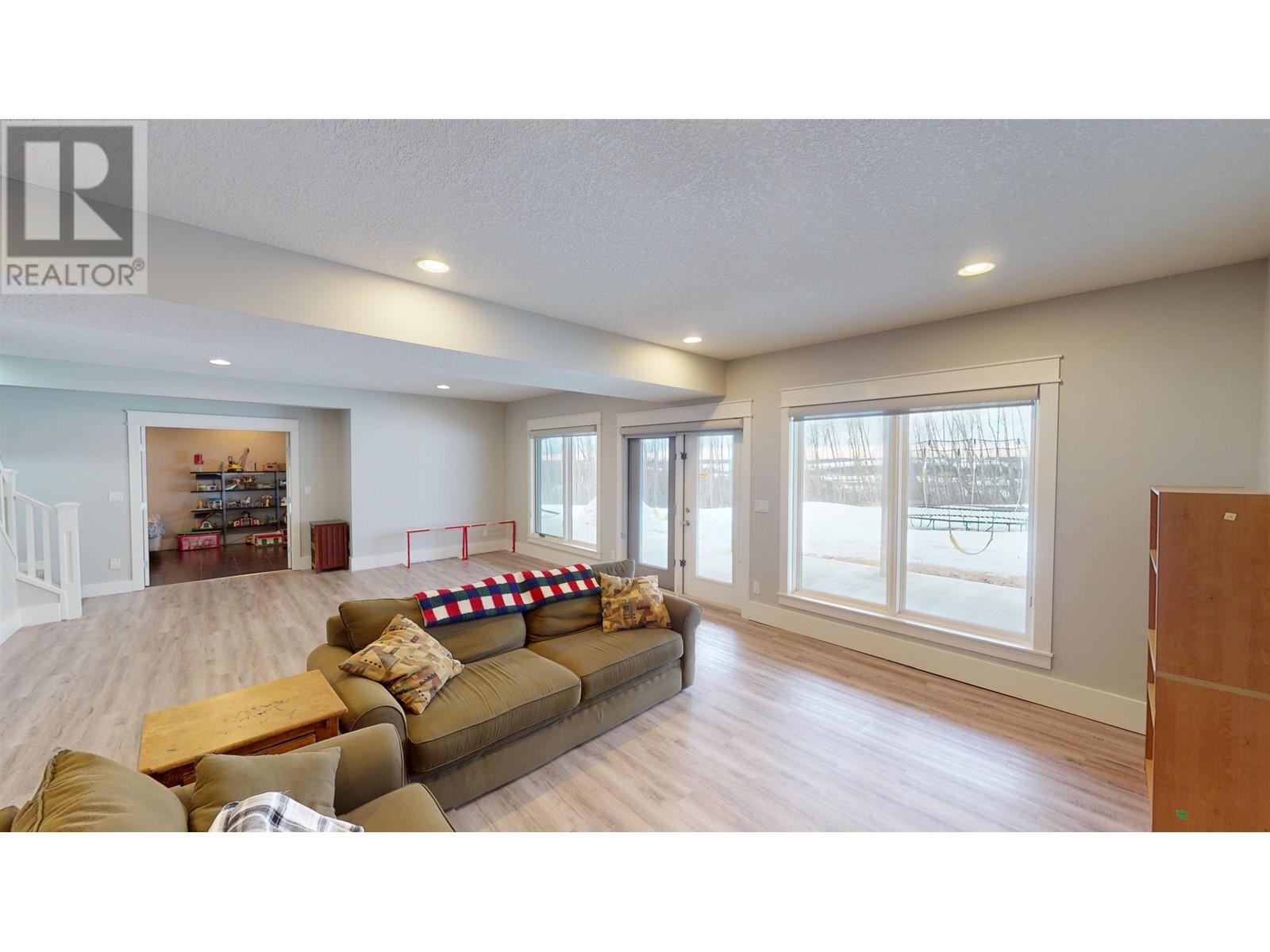 13109 SUNNYSIDE DRIVE - 30