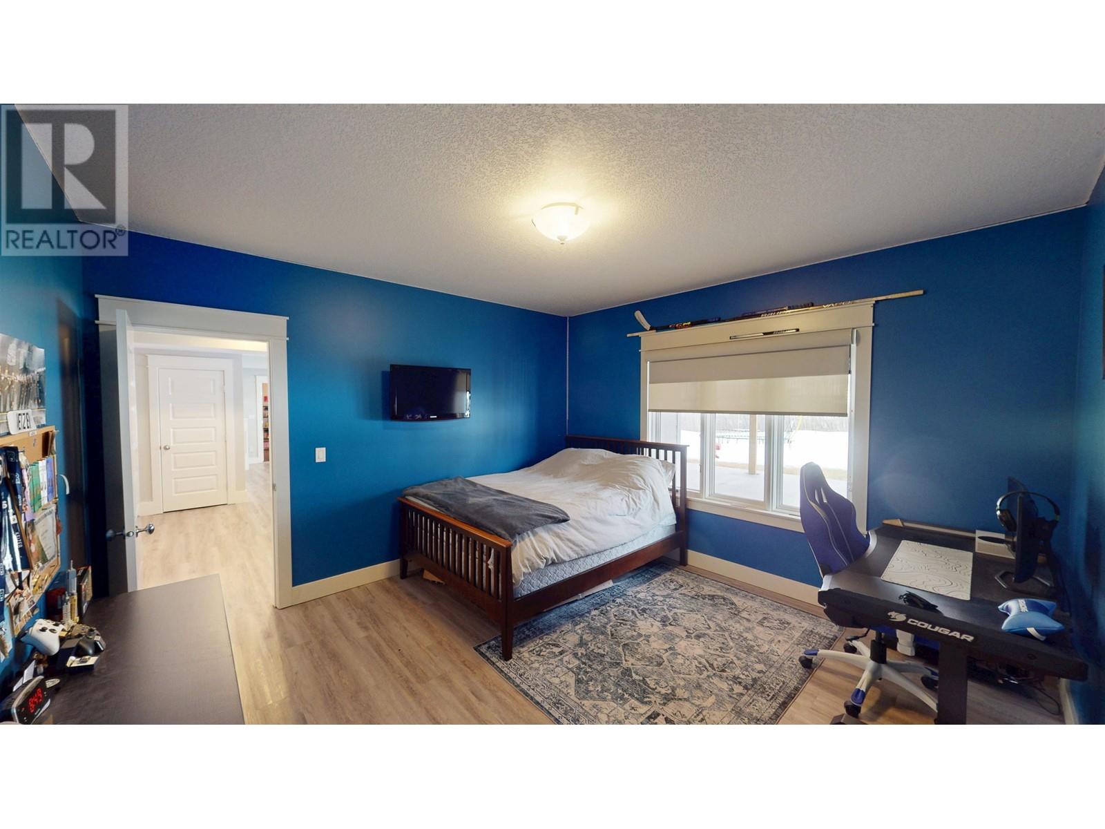 13109 SUNNYSIDE DRIVE - 32