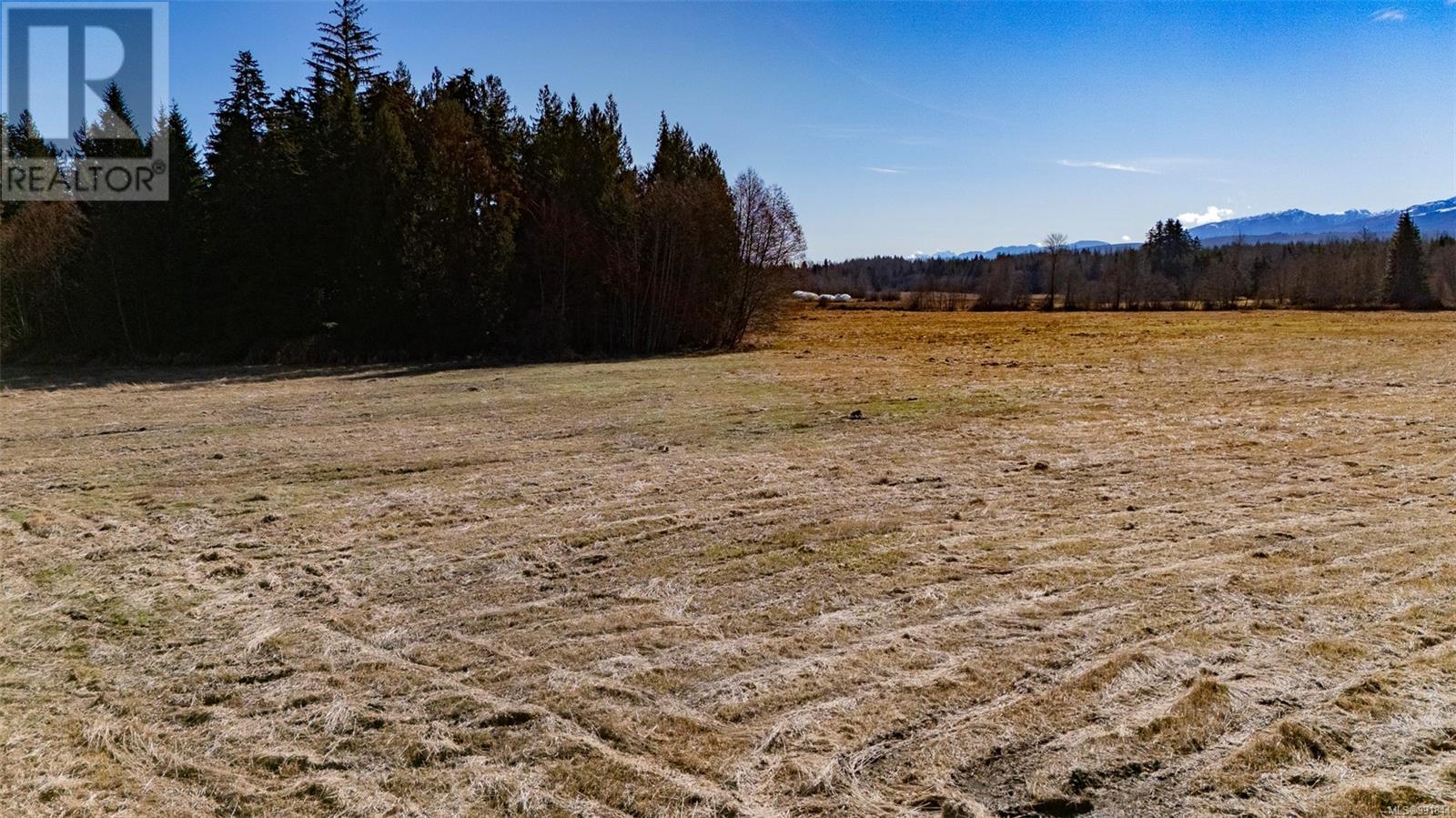 3650 Small Rd, Courtenay