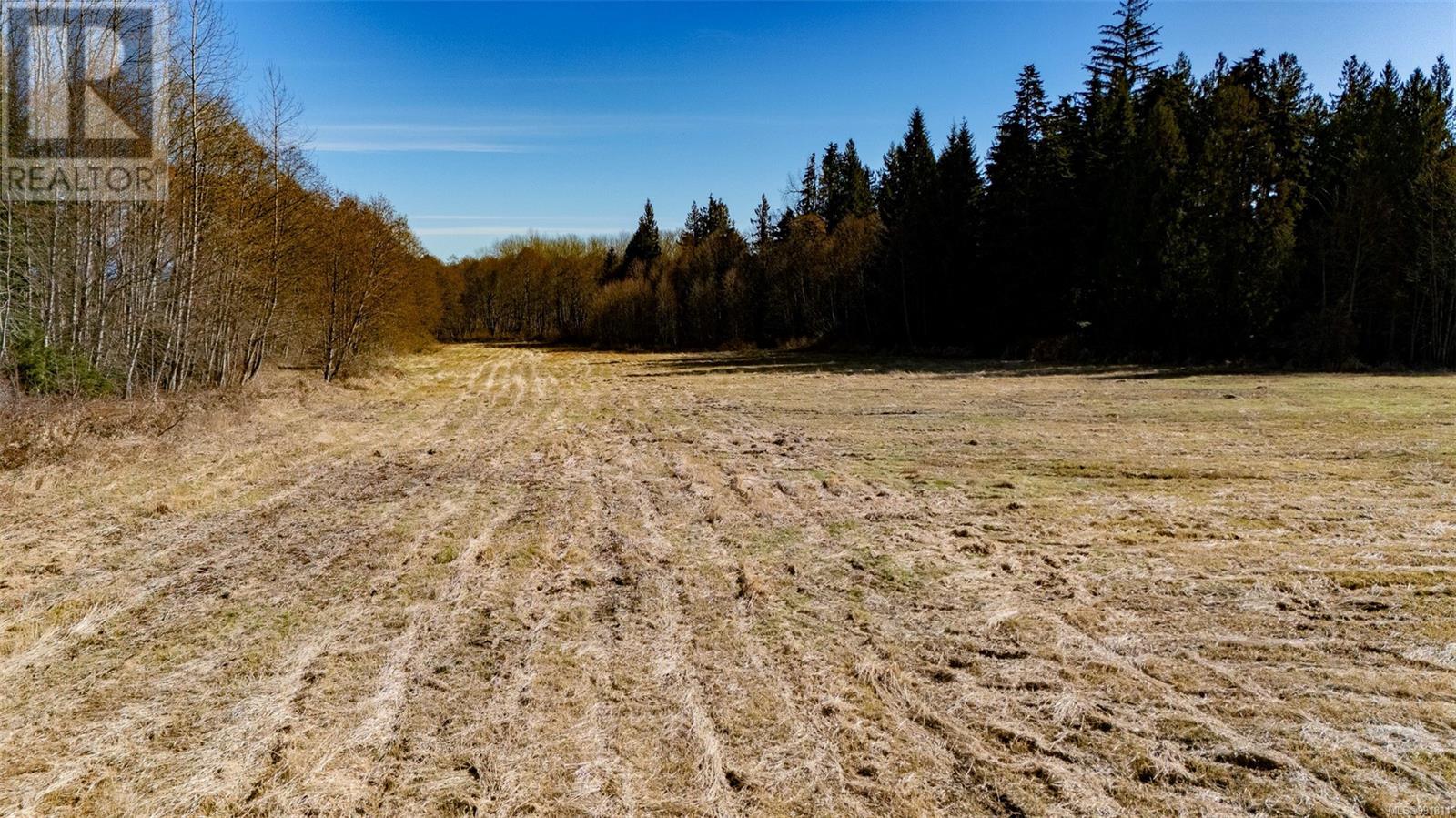 3650 Small Rd, Courtenay