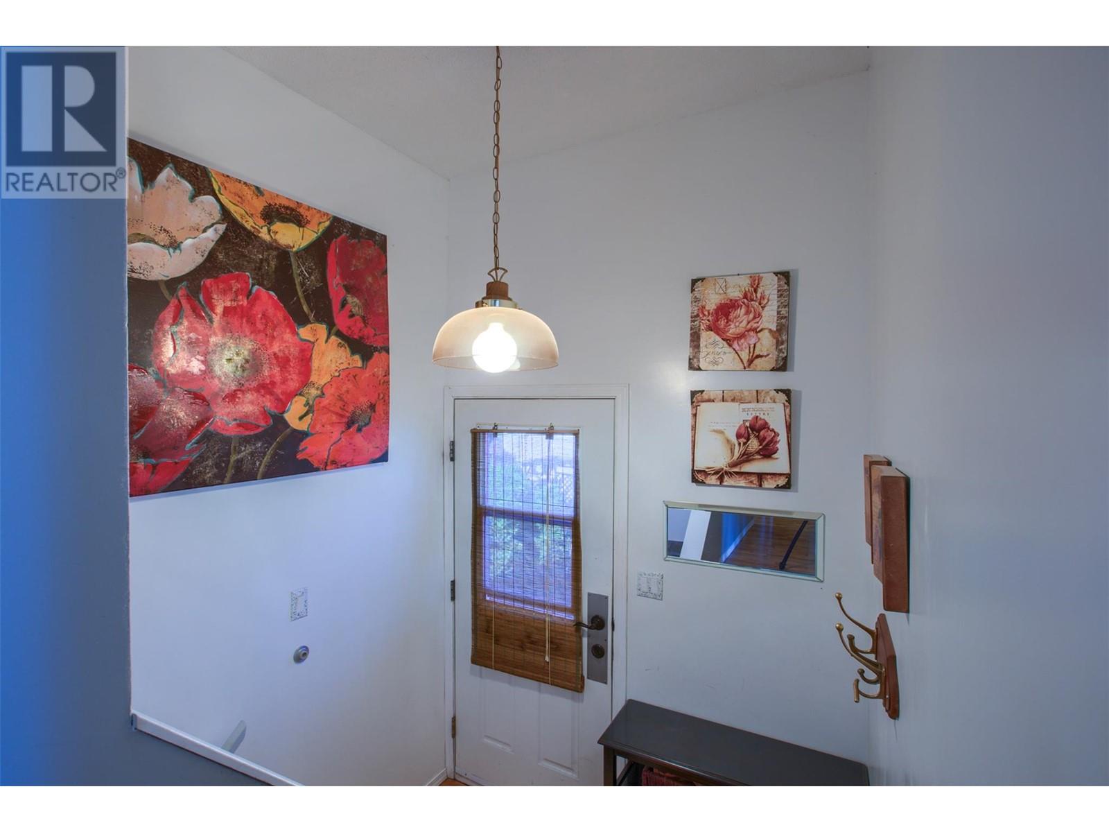  2443 Margaret Road, West Kelowna