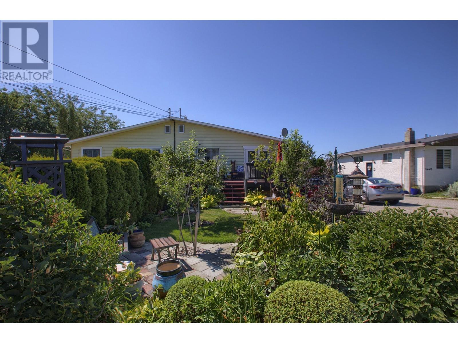  2443 Margaret Road, West Kelowna
