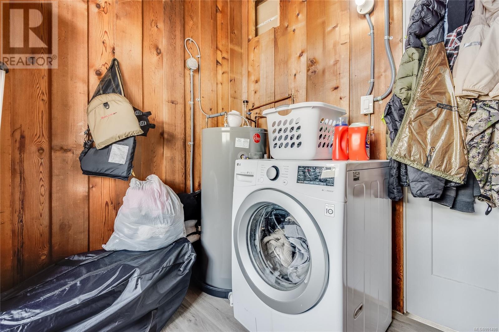 3678 Island Hwy S, Campbell River real estate listing 991498