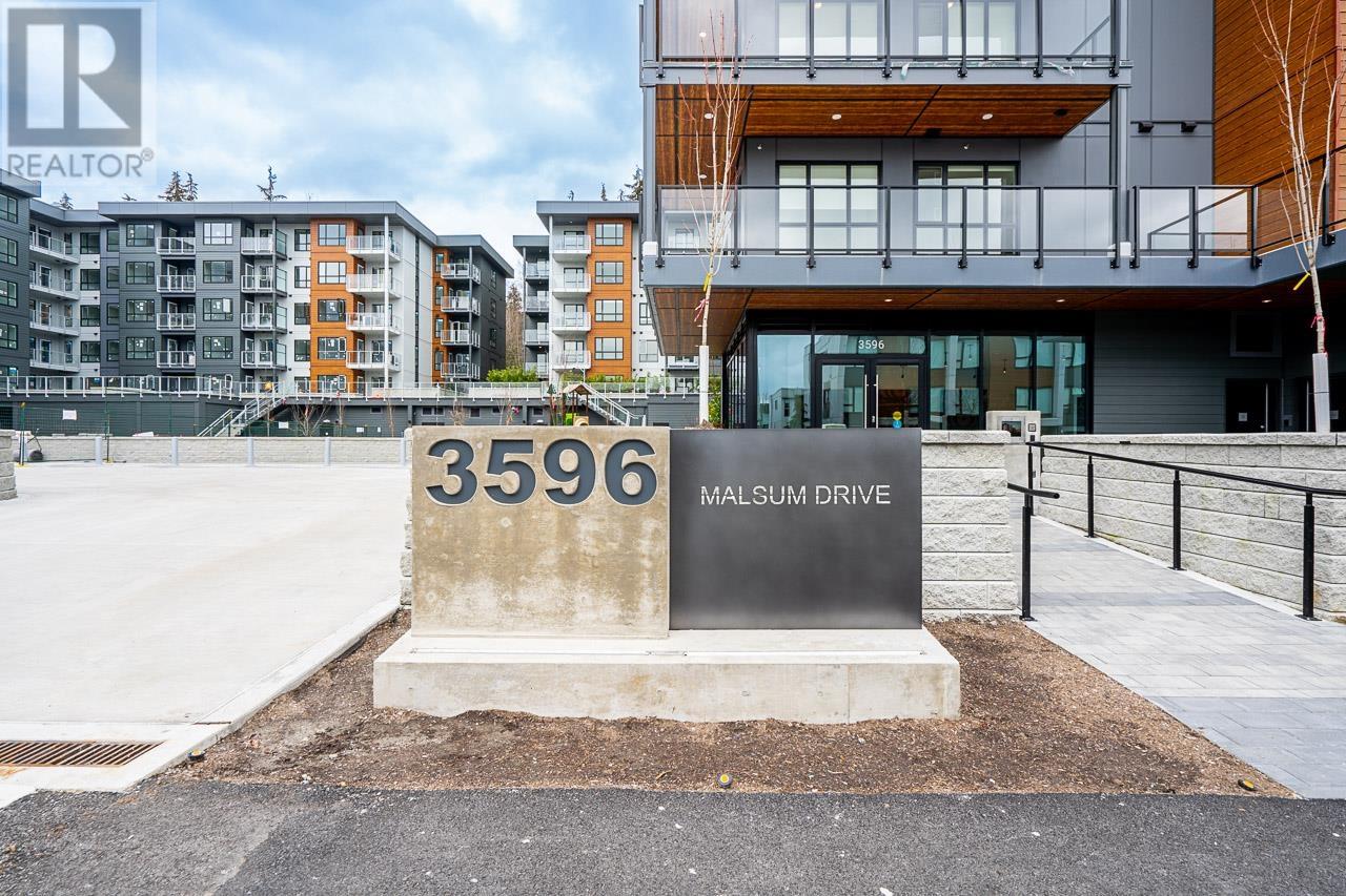 Photo 5 of 403 3596 Malsum Drive, North Vancouver BC