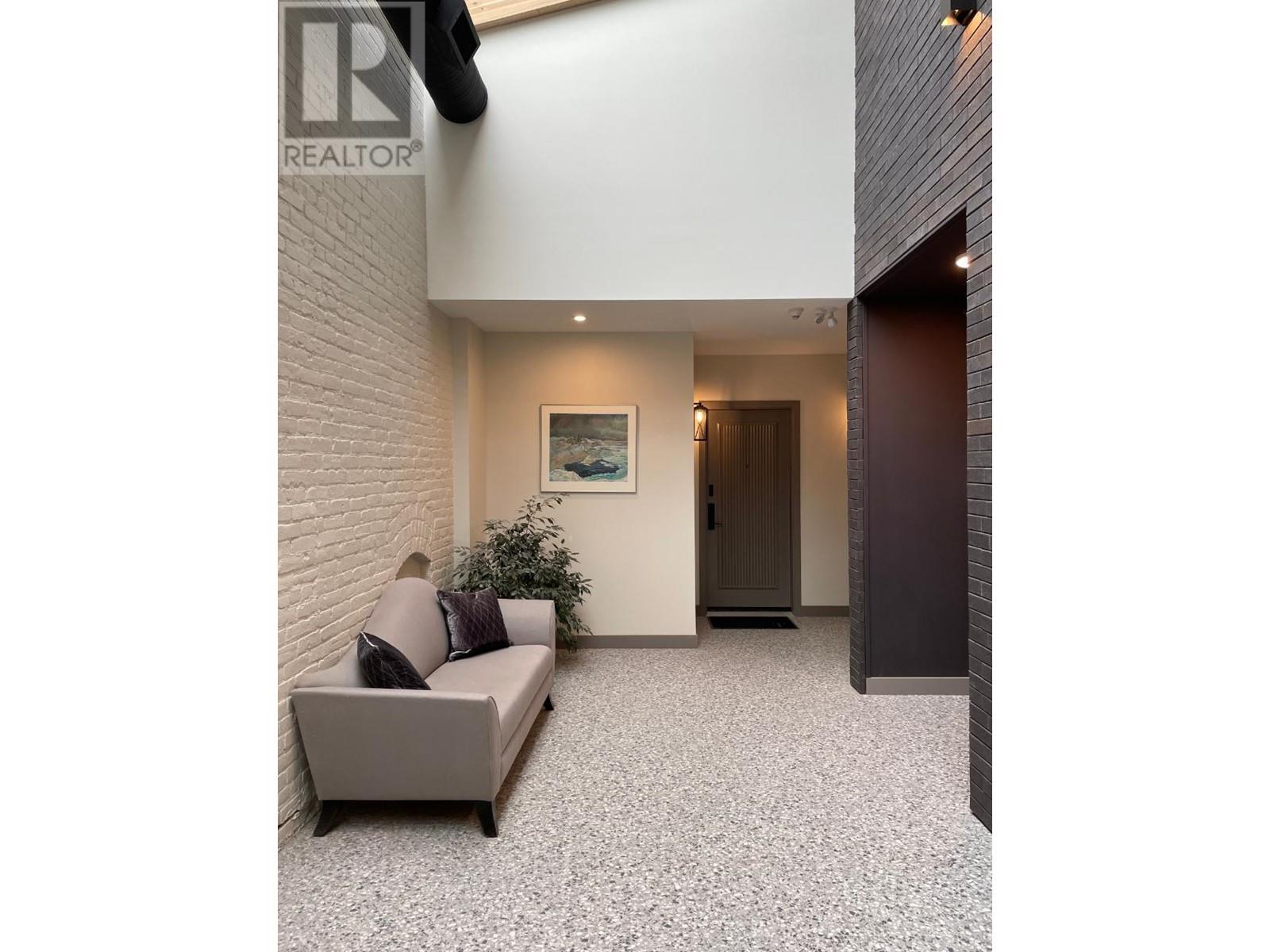 Photo 12 of 266 Baker Street Unit 17, Nelson BC