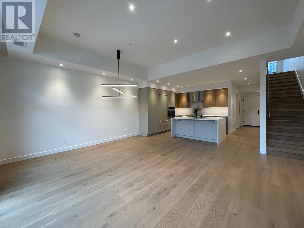 Photo 31 of 266 Baker Street Unit 17, Nelson BC
