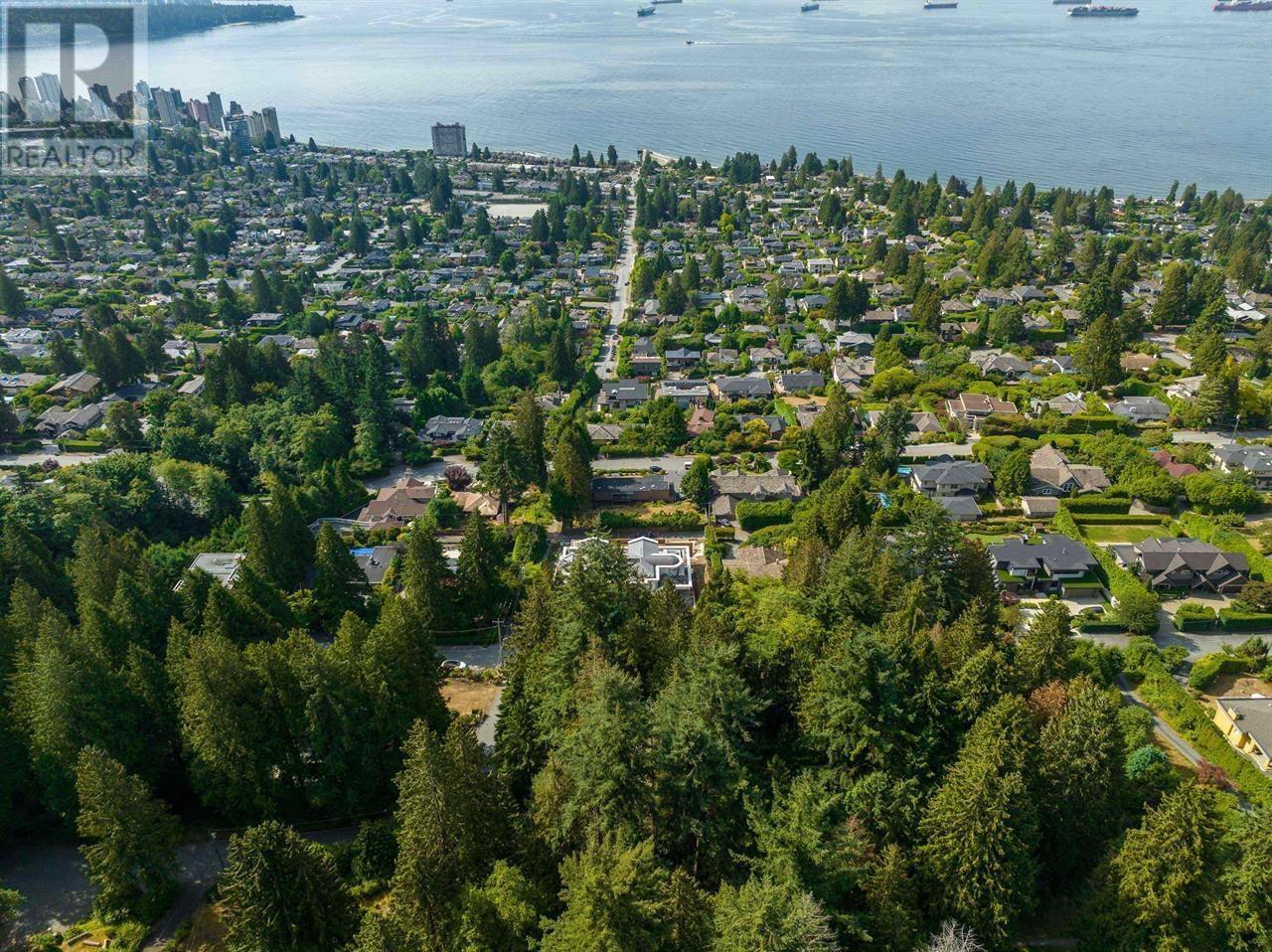 2517 ROSEBERY AVENUE, West Vancouver real estate listing R2971644