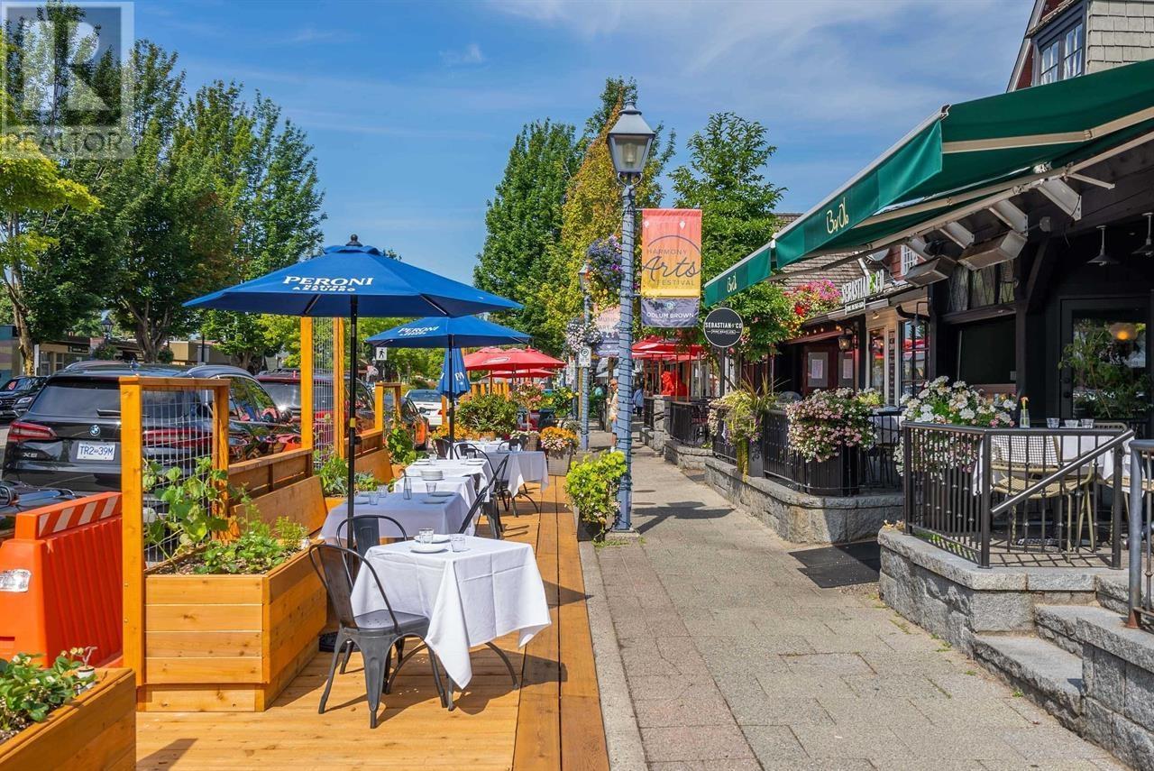 2517 ROSEBERY AVENUE, West Vancouver