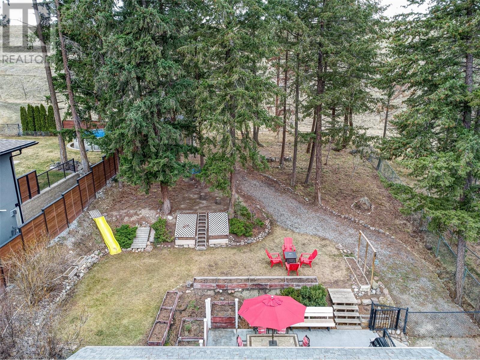  2468 Alexandria Way, West Kelowna
