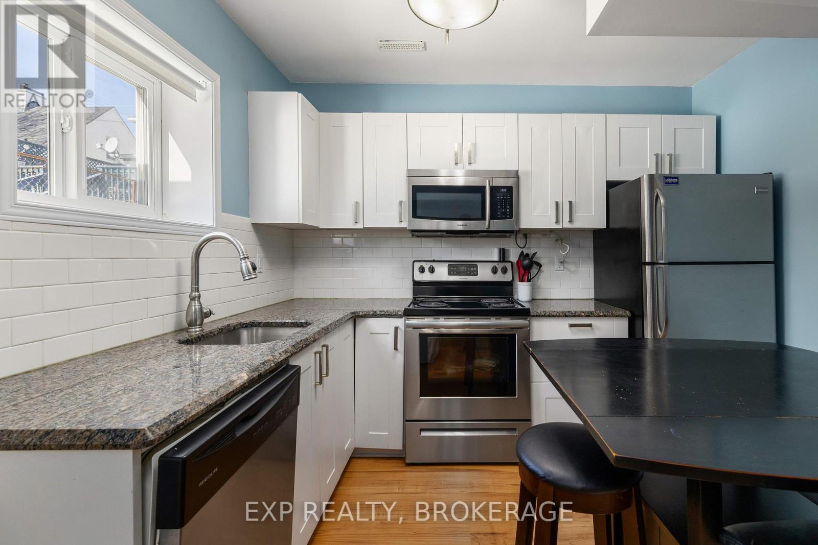 Photo 7 of 118 Napier Street, Kingston ON