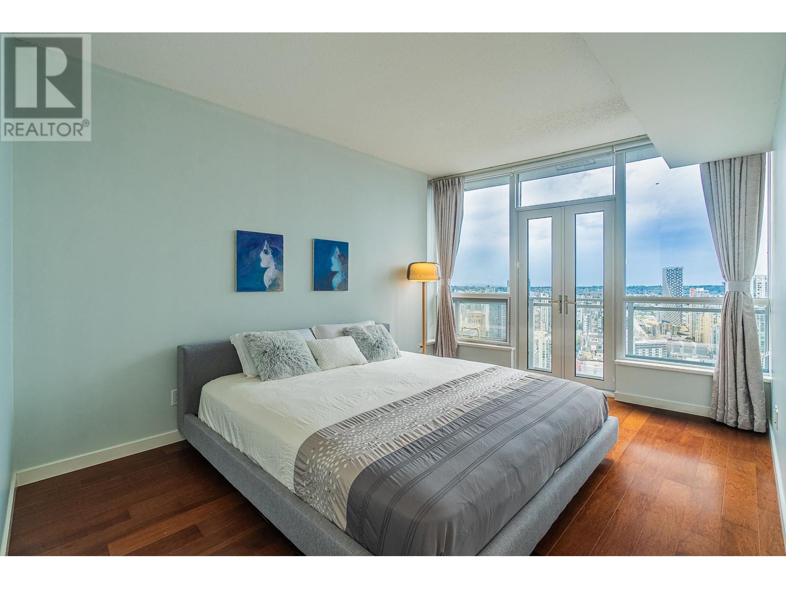 3505 833 SEYMOUR STREET, Vancouver