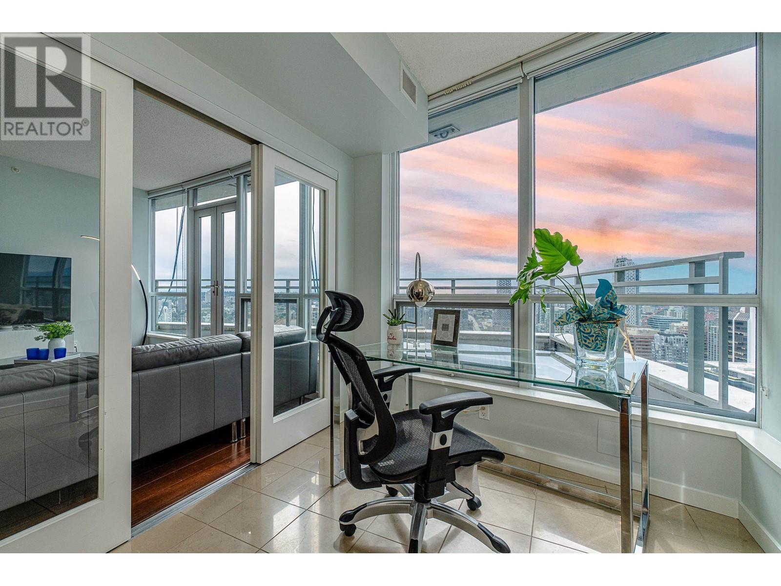 3505 833 SEYMOUR STREET, Vancouver
