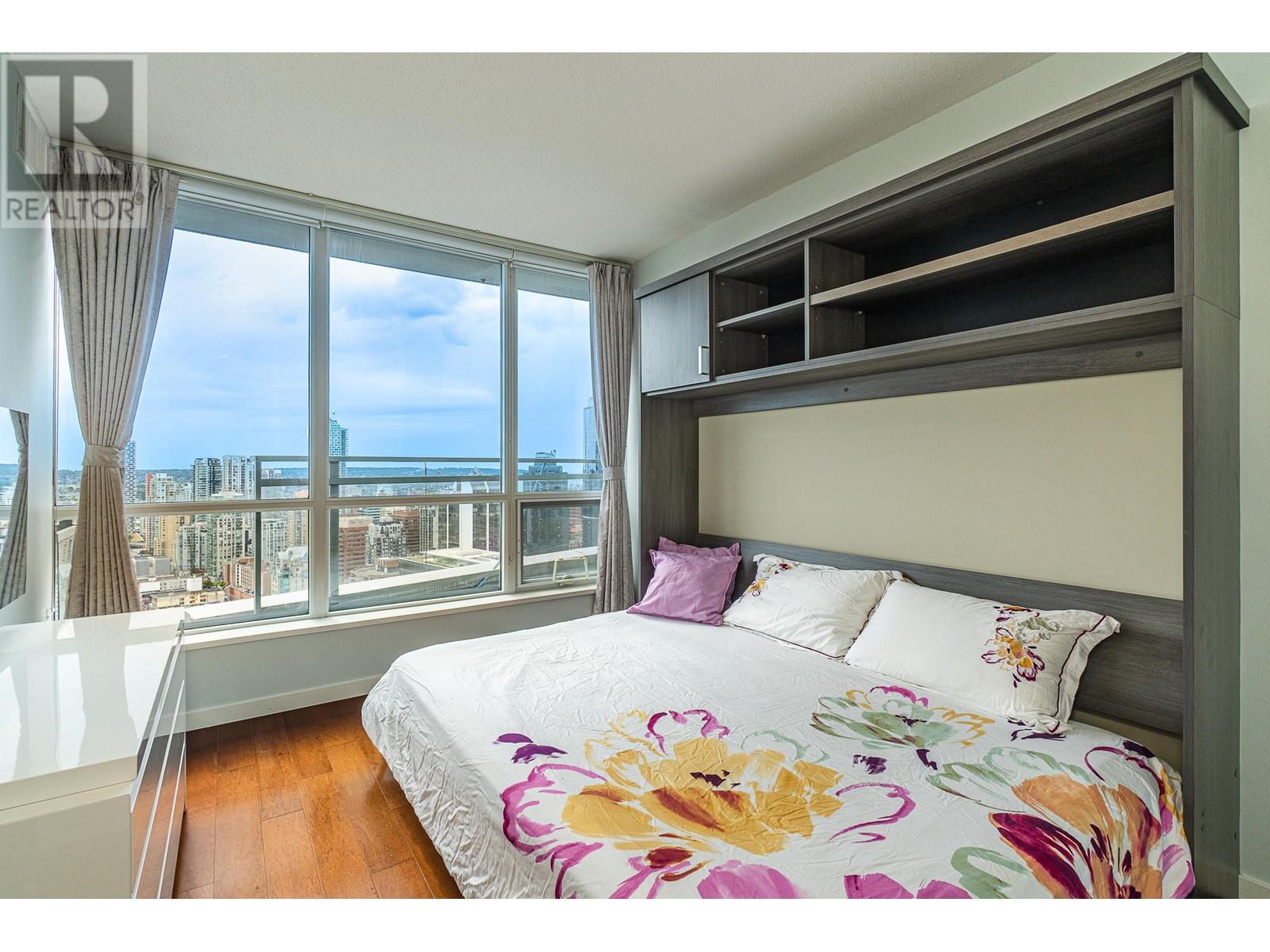 3505 833 SEYMOUR STREET, Vancouver