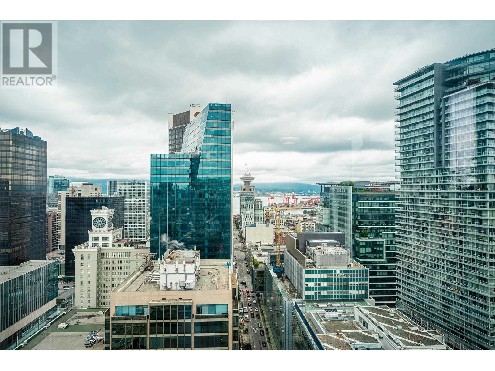 3505 833 SEYMOUR STREET, Vancouver