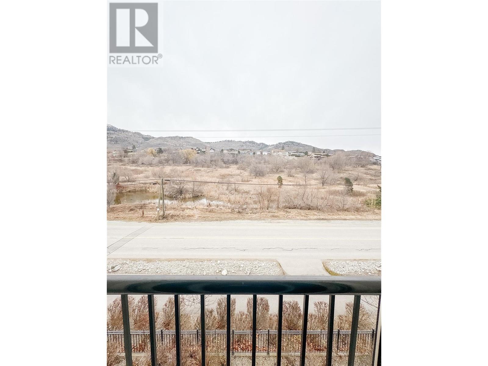 238 4200 LAKESHORE Drive, Osoyoos