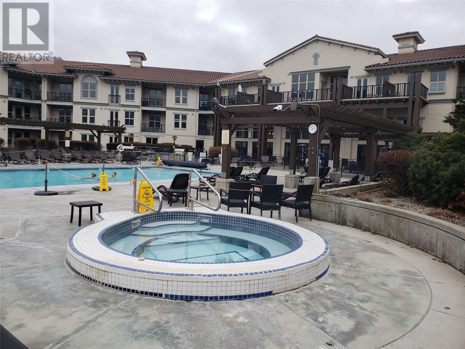 238 4200 LAKESHORE Drive, Osoyoos