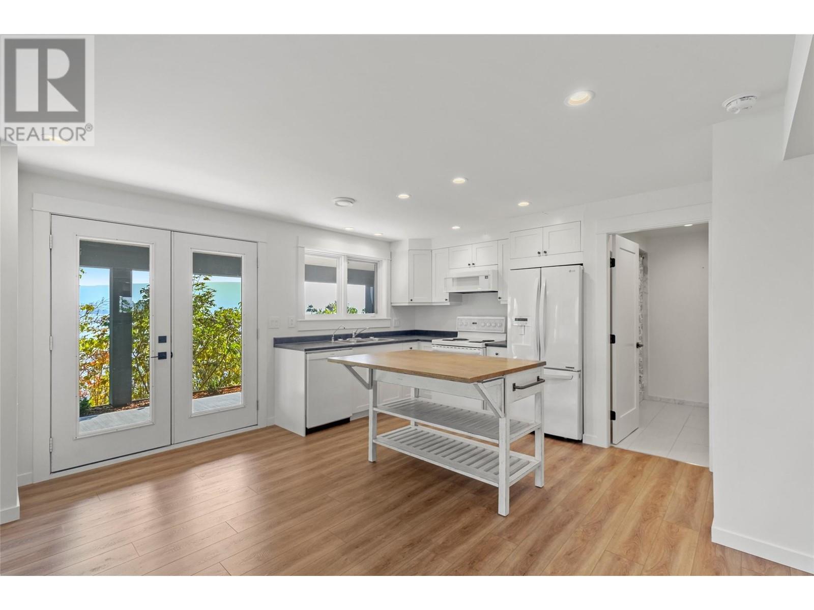  2311 Campbell Road, West Kelowna