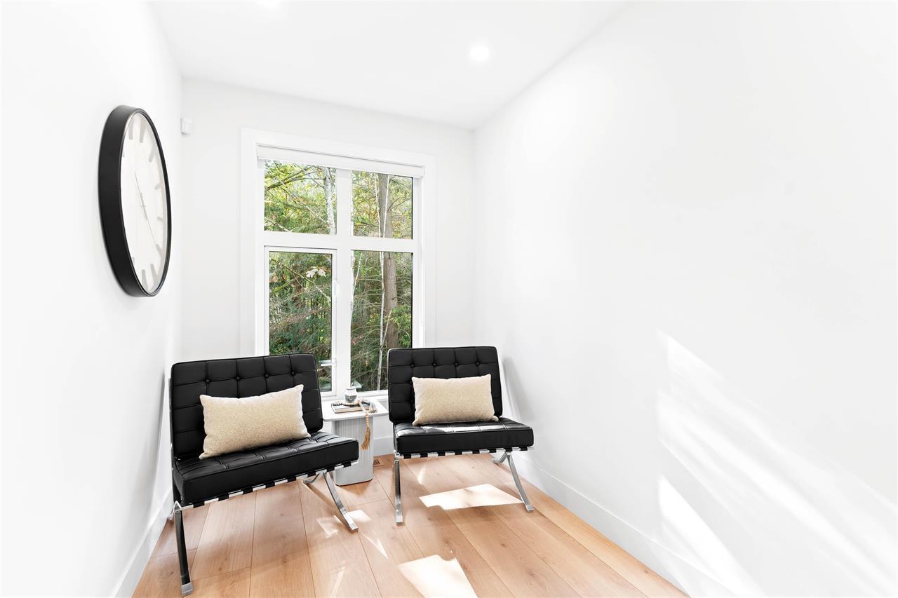4 3075 160 STREET, Surrey