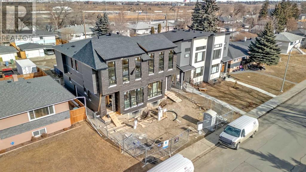 Single Family House for Sale in   Avenue NE Renfrew Calgary 