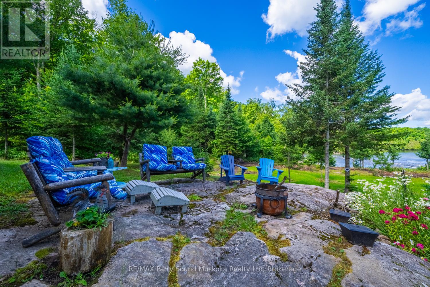 Photo 10 of 16 C Magnet Road, Magnetawan ON