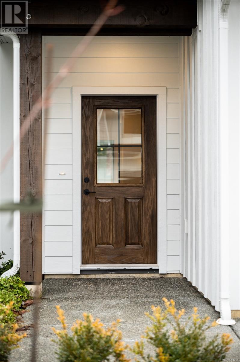 25 1090 Evergreen Rd, Campbell River real estate listing 991794