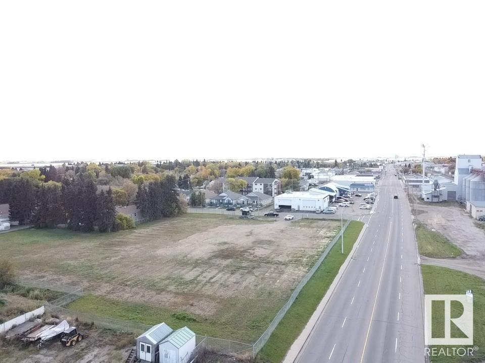 Photo 1 of 4810 54 Av, Wetaskiwin AB