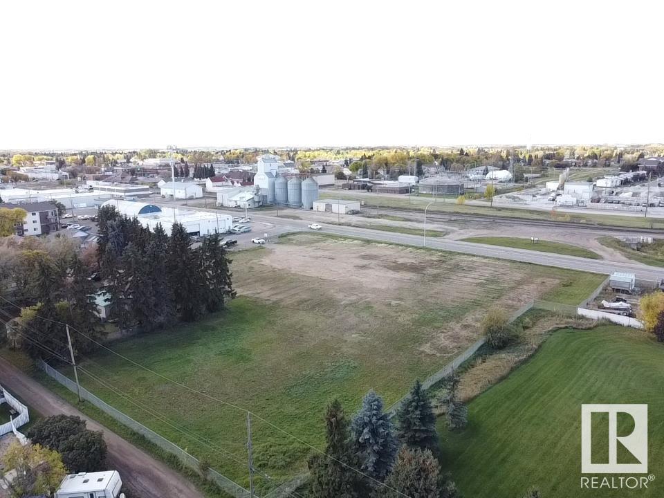 Photo 8 of 4810 54 Av, Wetaskiwin AB