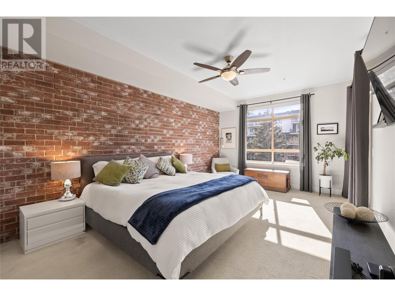 304 457 West Avenue, Kelowna