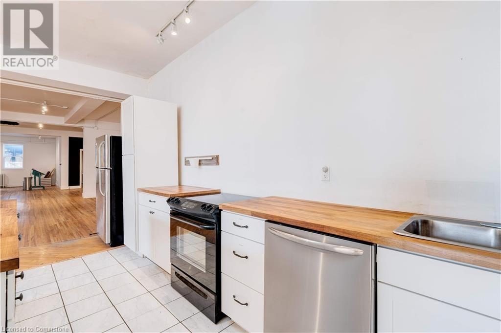 Photo 17 of 323 327 King Street, Hamilton ON