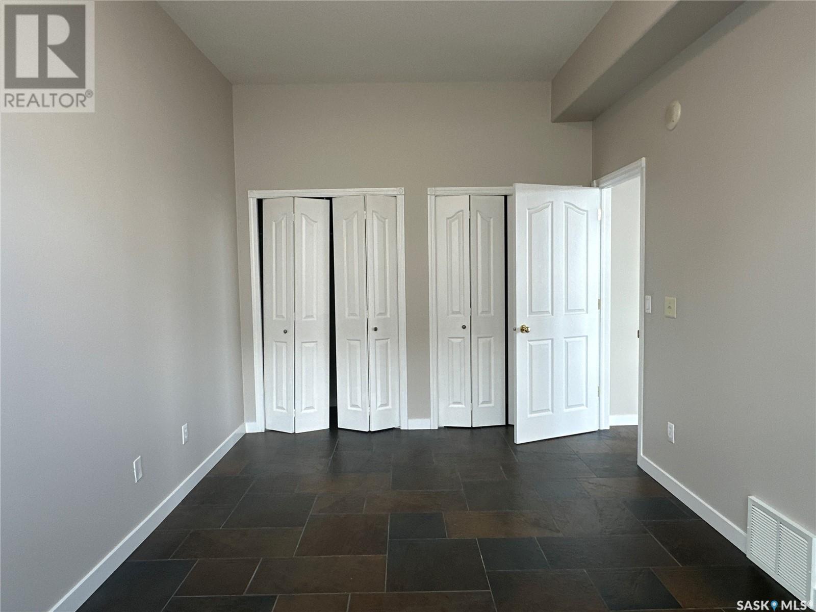 Photo 13 of 1203 1901 Victoria Avenue, Regina SK