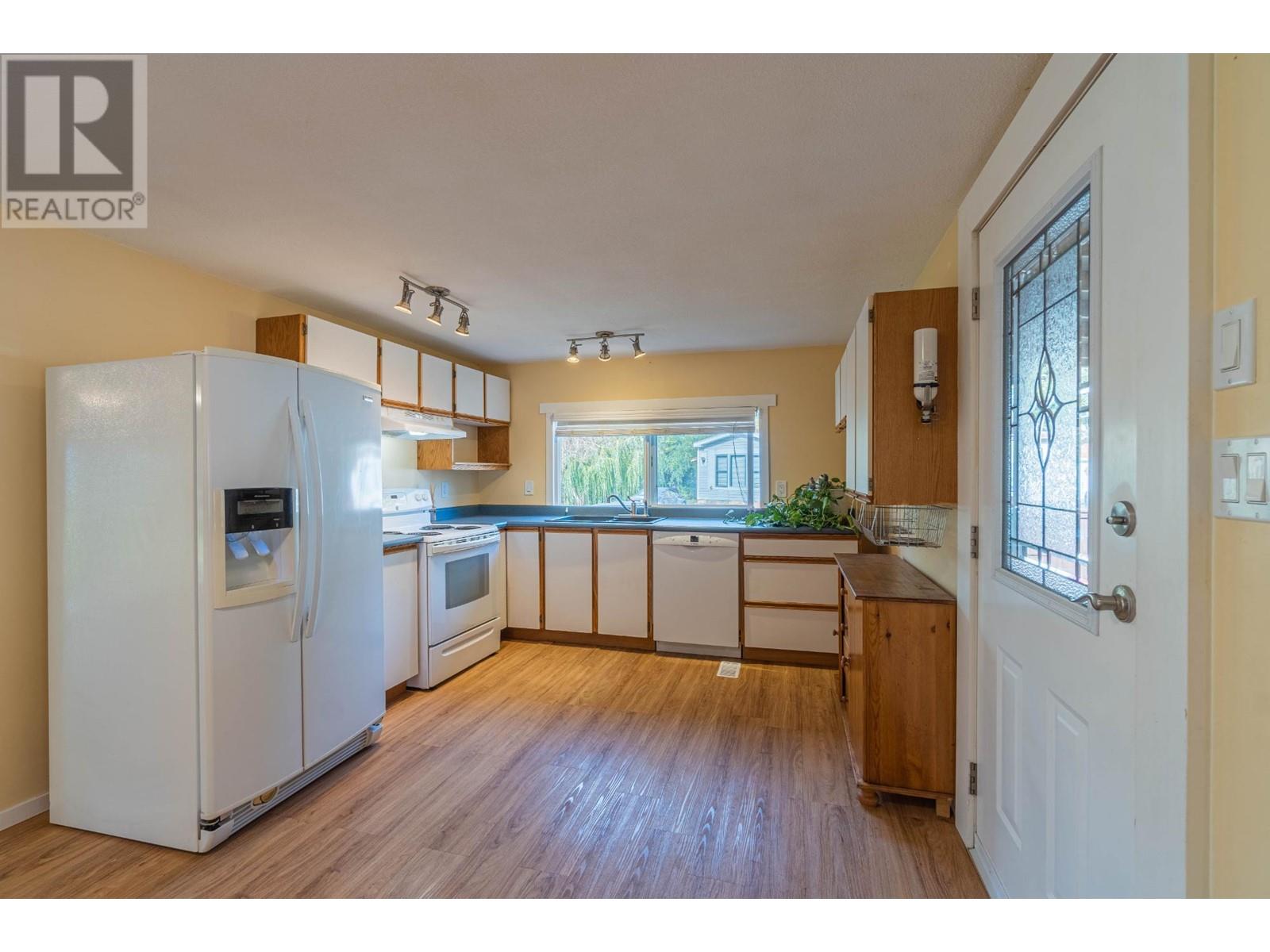 Photo 4 of 6911 Savona Access Road Unit 2, Kamloops BC