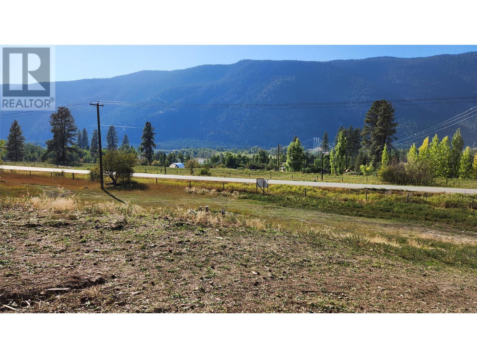 9388 YELLOWHEAD Highway, Kamloops
