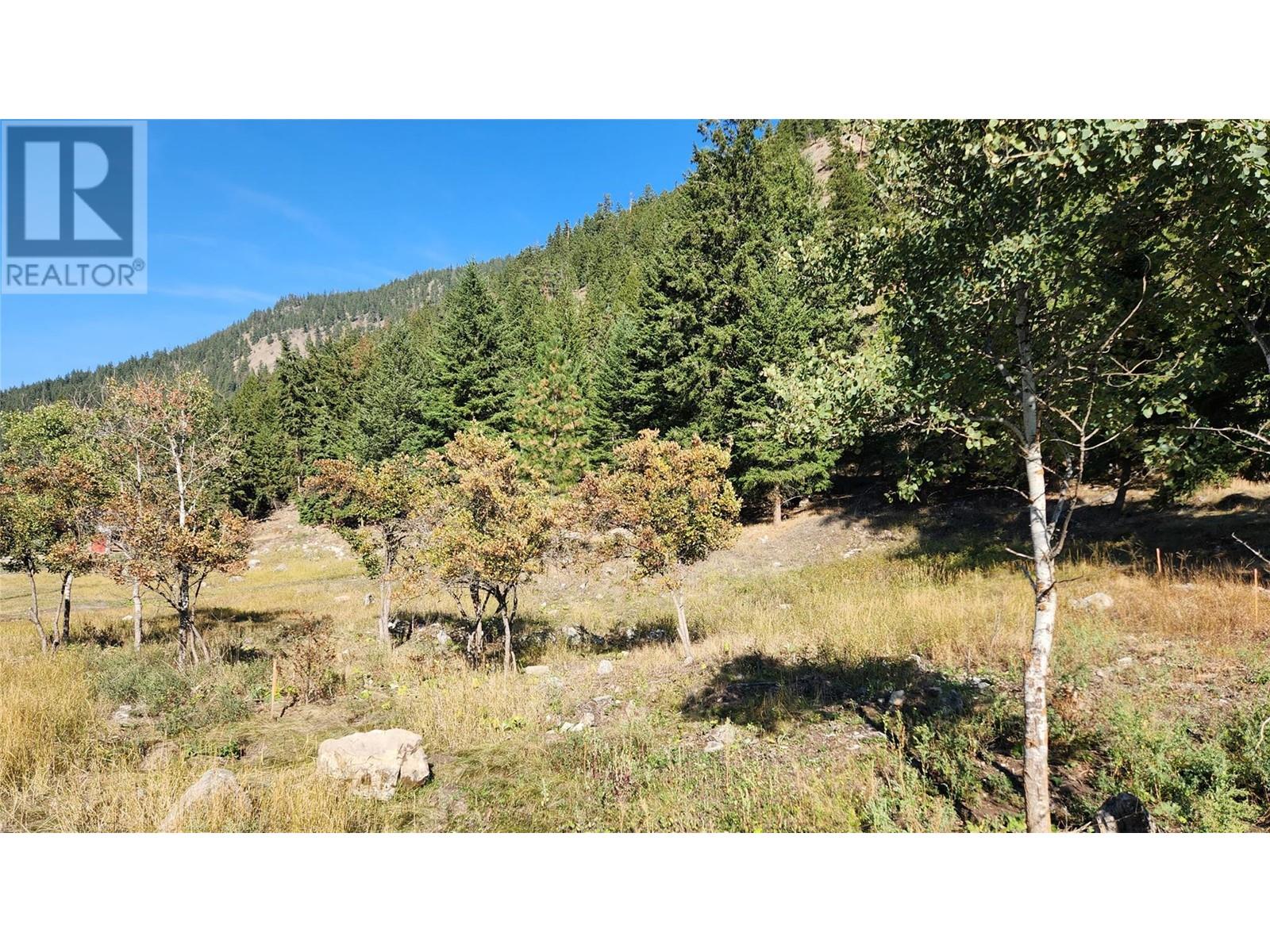 9388 YELLOWHEAD Highway, Kamloops