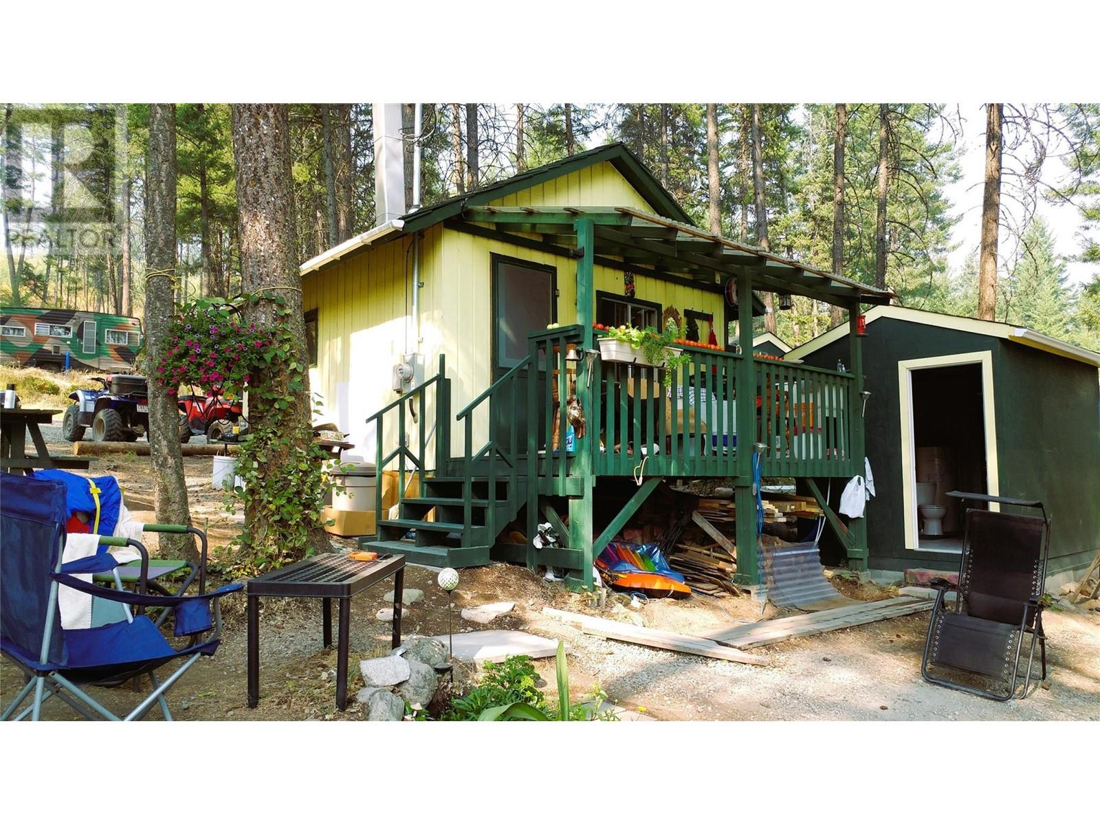  7956 Alpine Road, Fintry