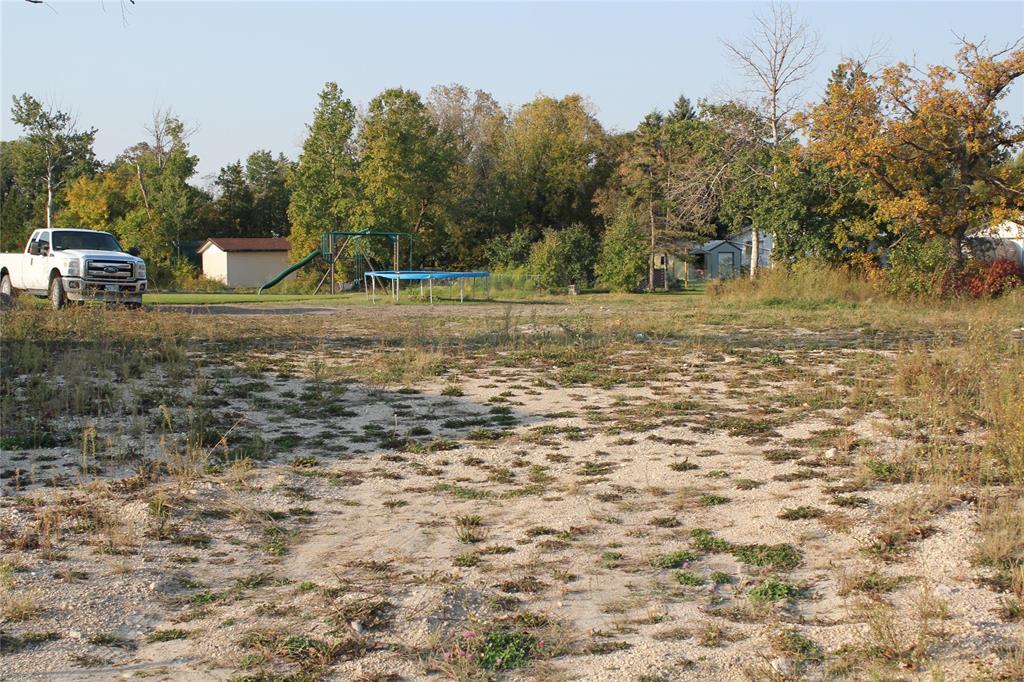 Photo 4 of 38 Acorn Bay, Beausejour MB