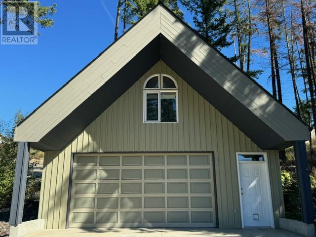 Photo 43 of 2391 26 Avenue Ne, Salmon Arm BC