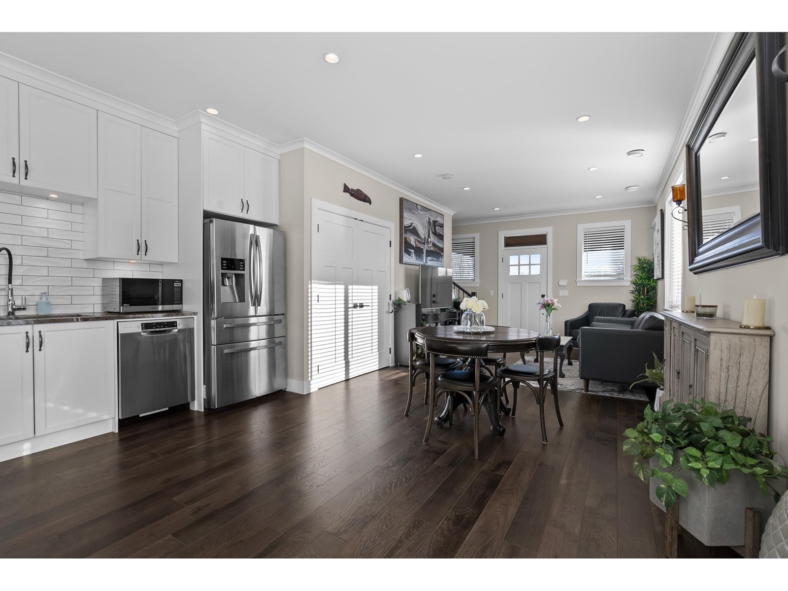 201 MCCALLUM ROAD, Abbotsford real estate listing R2954253