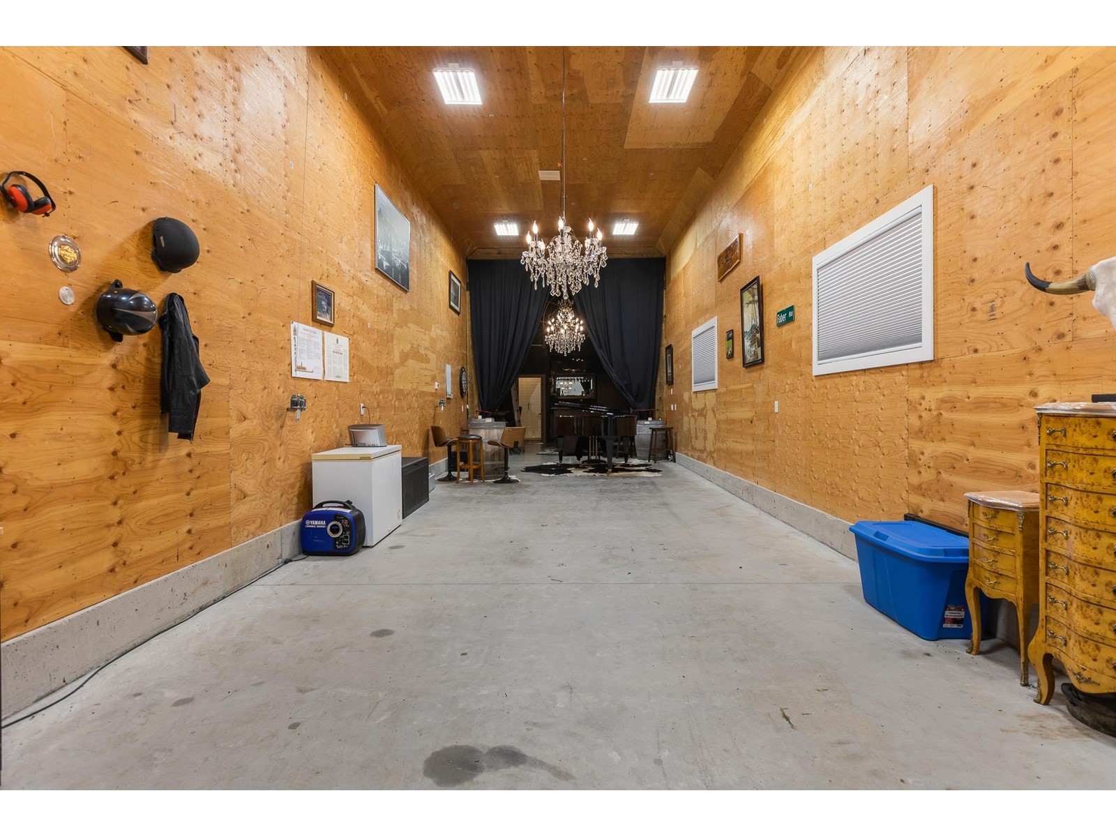 201 MCCALLUM ROAD, Abbotsford real estate listing R2954253
