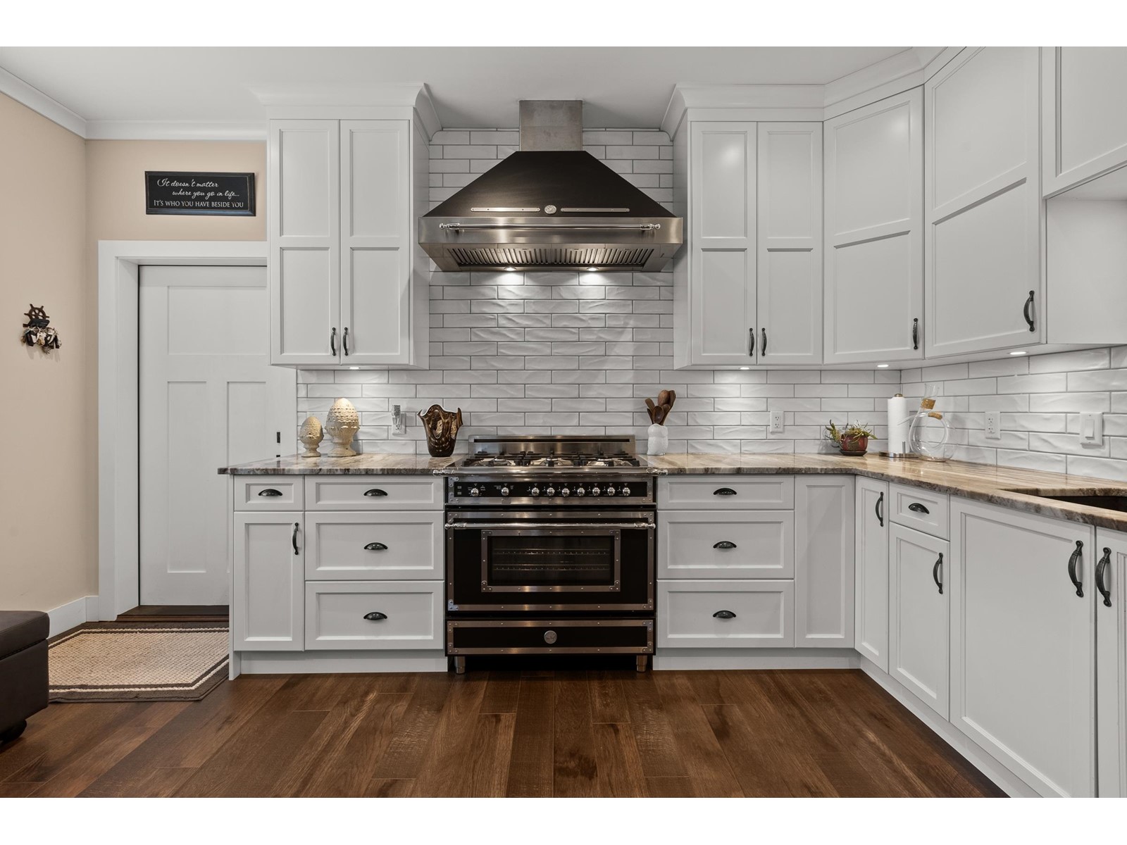 201 MCCALLUM ROAD, Abbotsford real estate listing R2954253