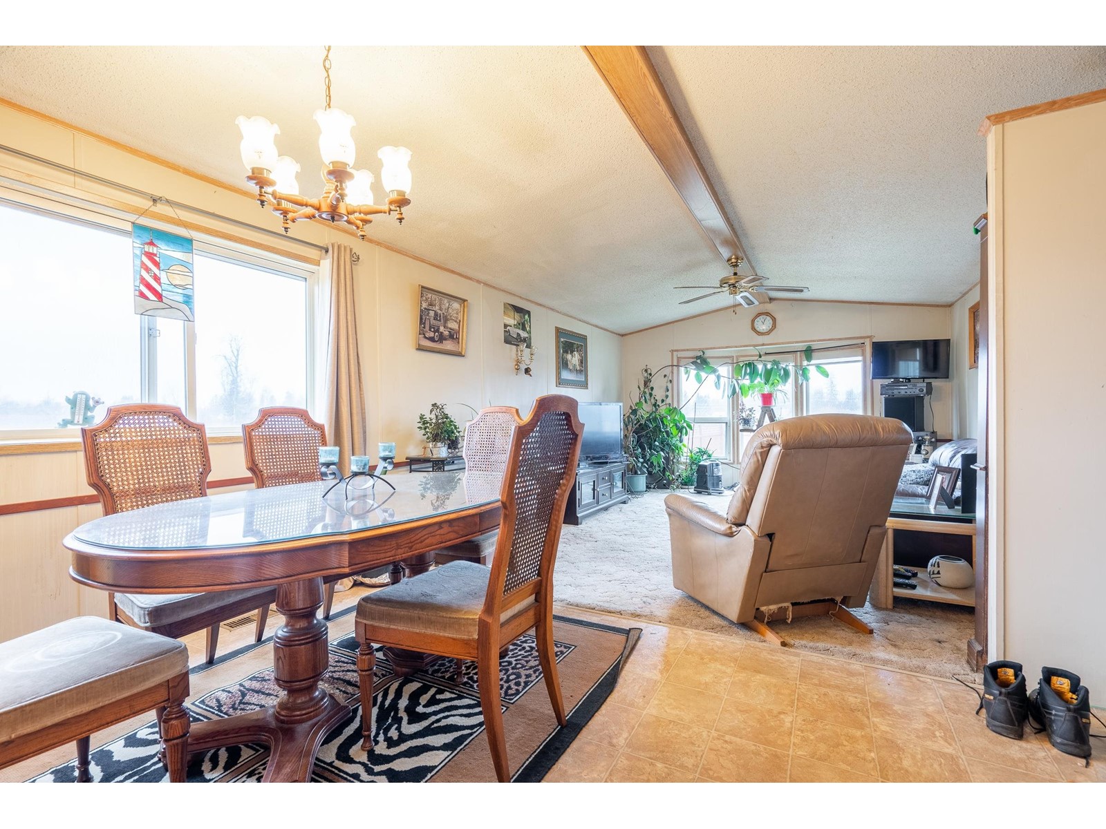 3811 LEFEUVRE ROAD, Abbotsford real estate listing R2957015