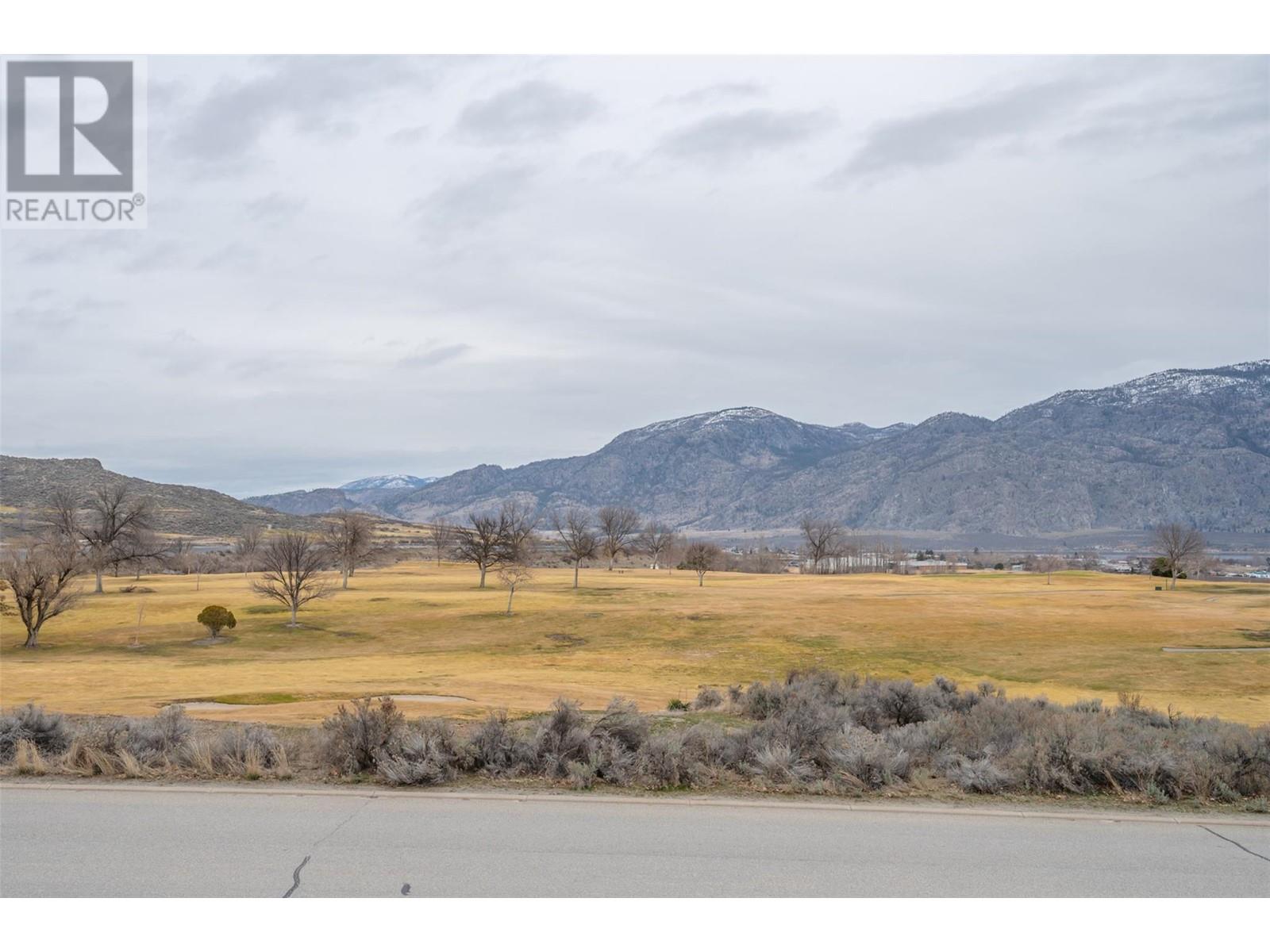  11702 GOLF COURSE Drive, Osoyoos