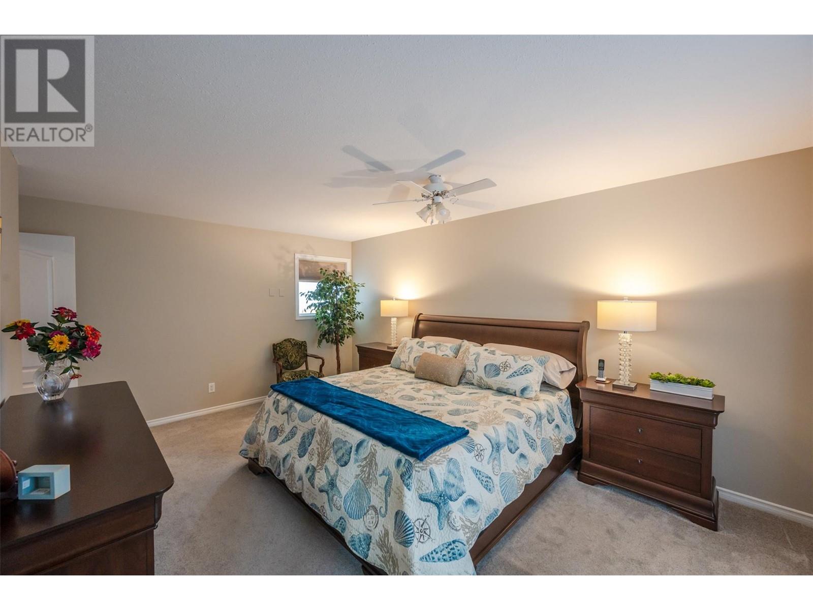  11702 GOLF COURSE Drive, Osoyoos