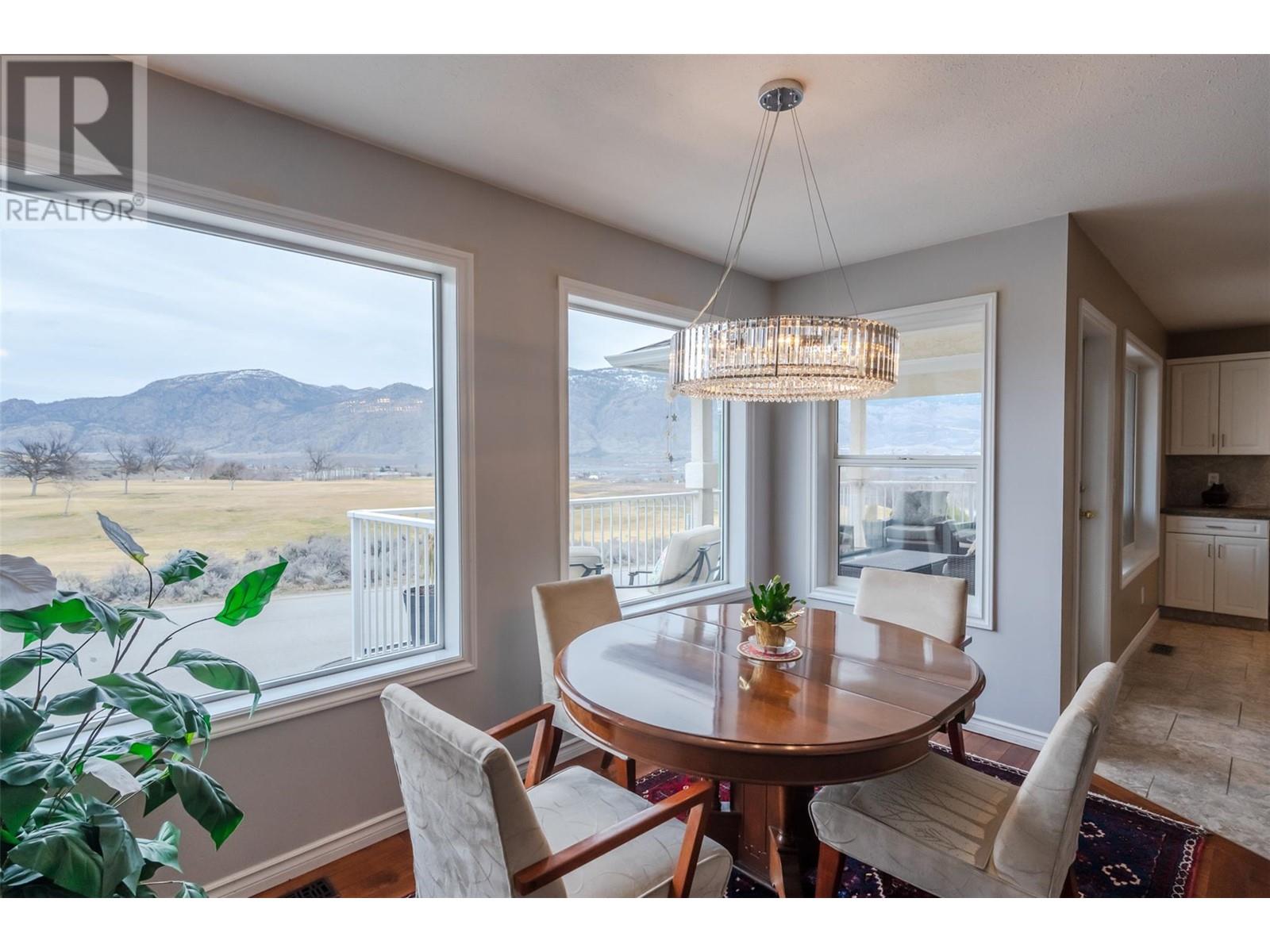  11702 GOLF COURSE Drive, Osoyoos