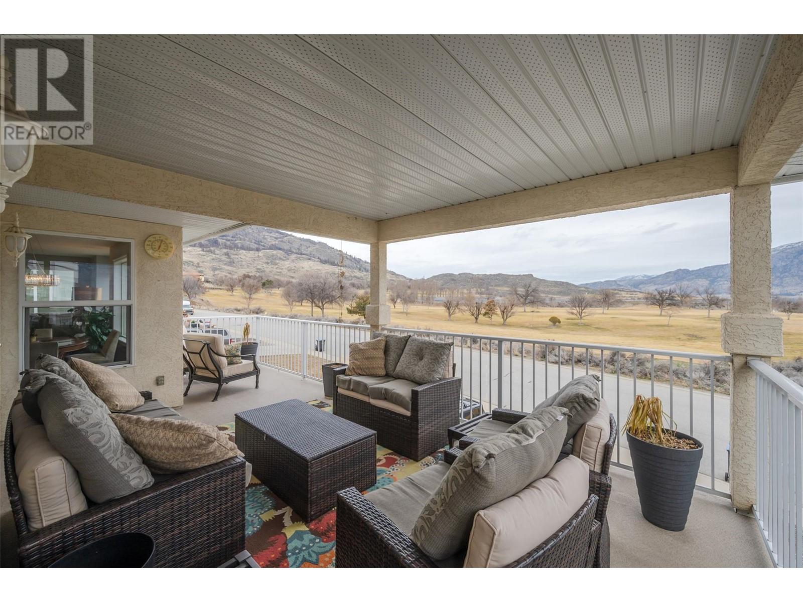  11702 GOLF COURSE Drive, Osoyoos