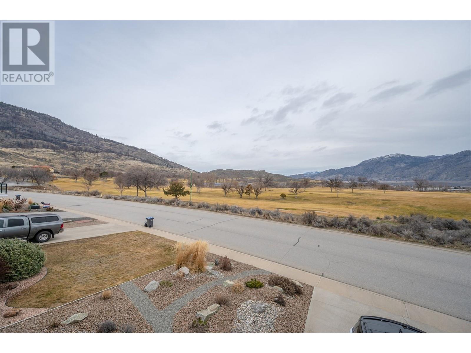  11702 GOLF COURSE Drive, Osoyoos