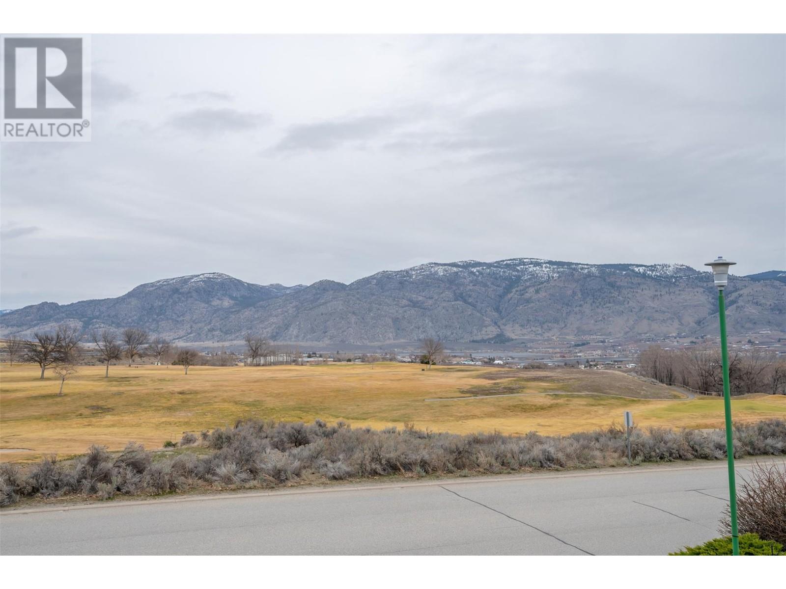  11702 GOLF COURSE Drive, Osoyoos