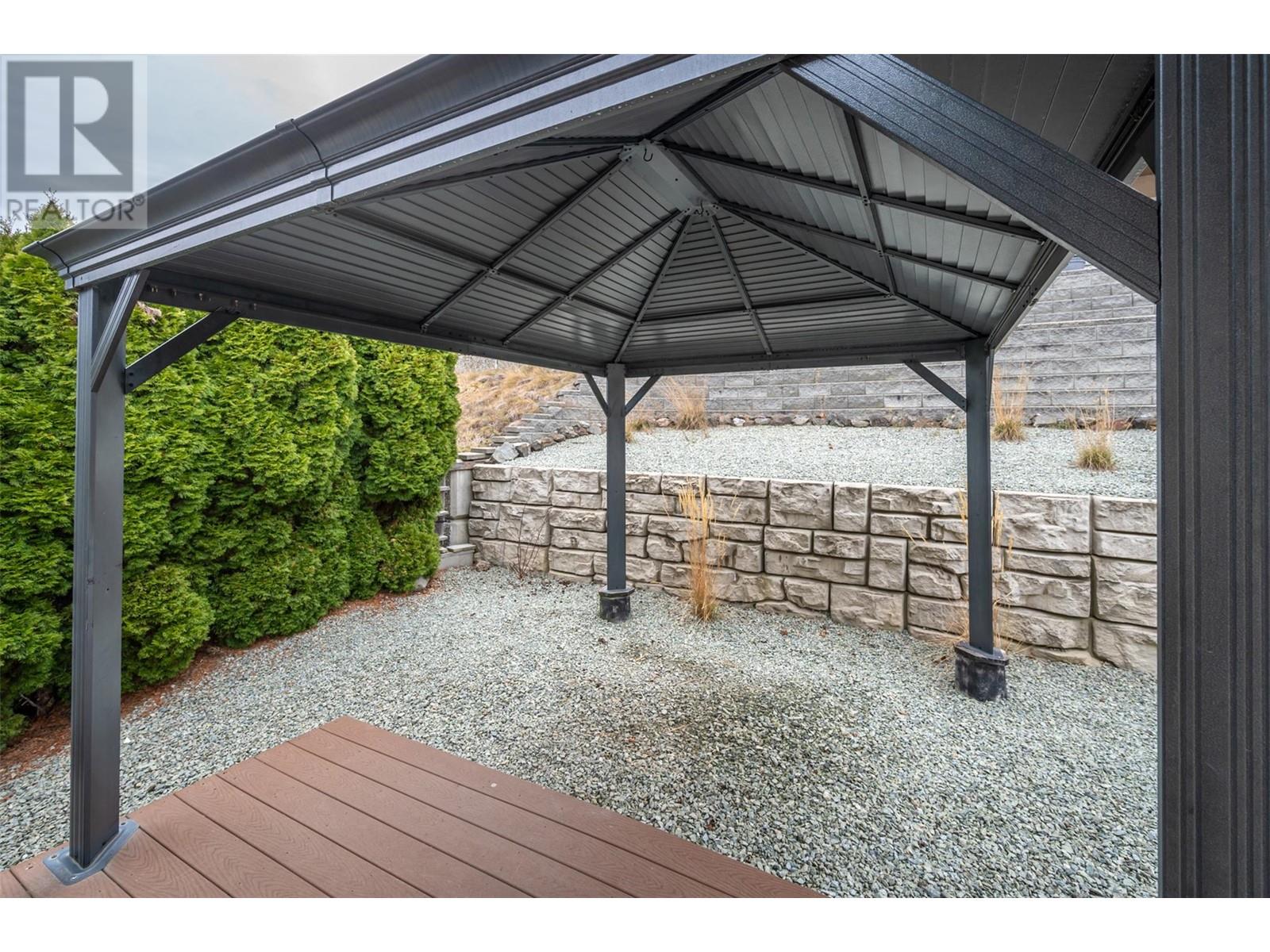  11702 GOLF COURSE Drive, Osoyoos