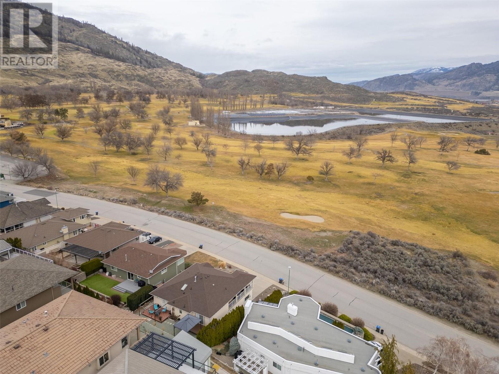  11702 GOLF COURSE Drive, Osoyoos