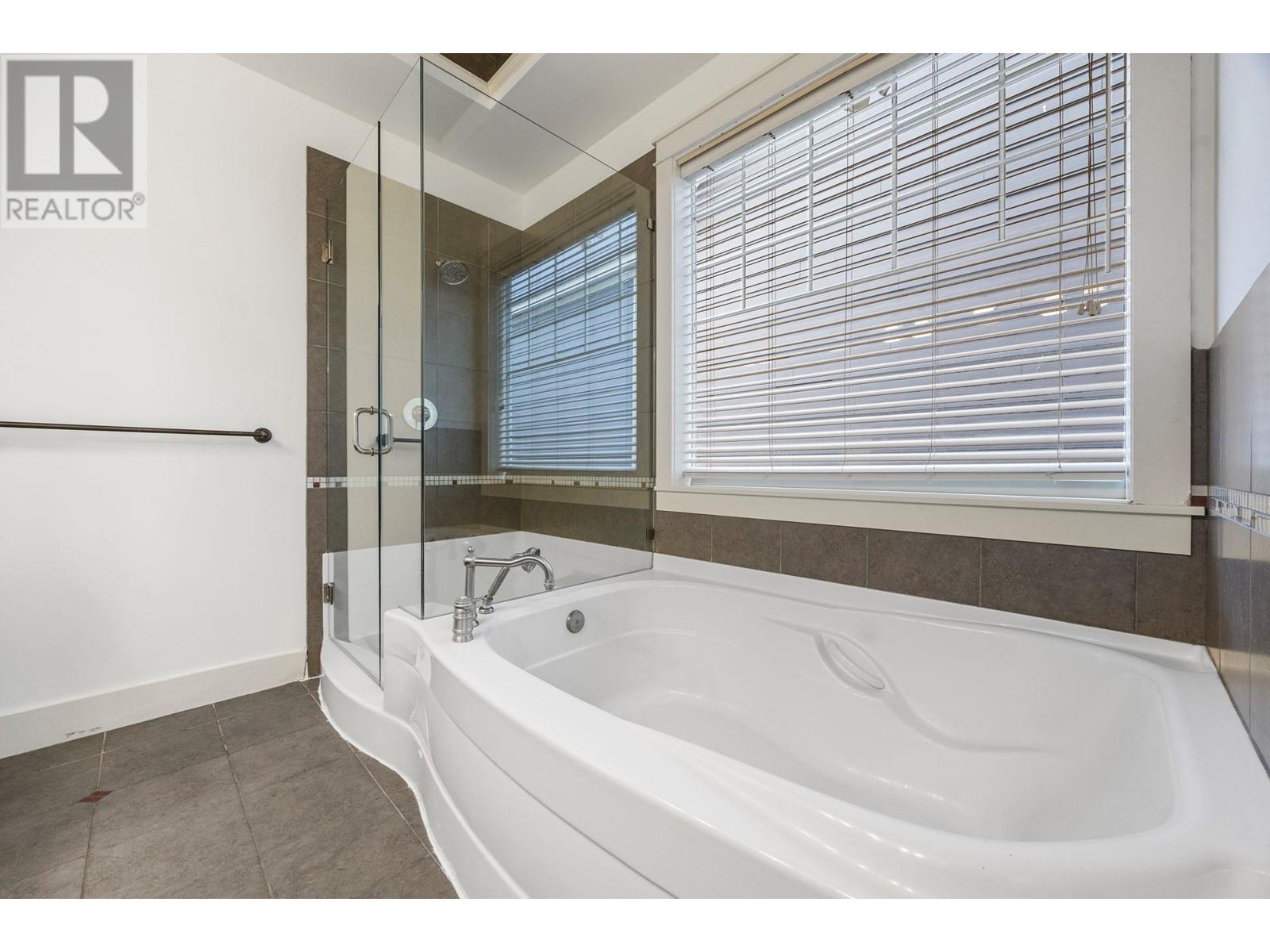 5333 CHUTE LAKE ROAD - Image 41
