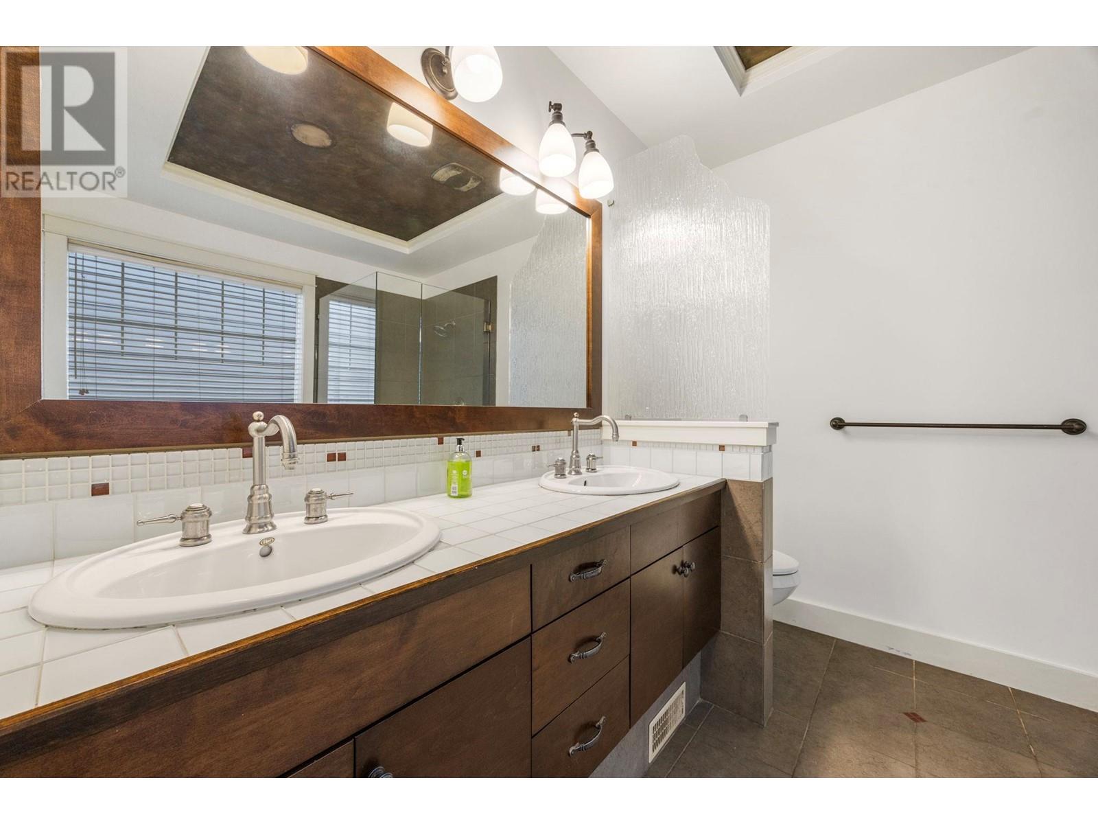 5333 CHUTE LAKE ROAD - Image 42